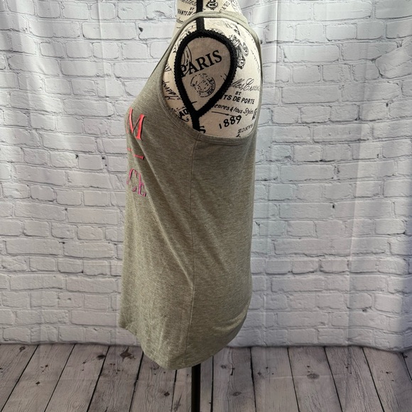 Danskin Now Gray Racerback Gym Is My Happy Place Workout Loose Fit Tee Sz M 8/10 - Picture 3 of 6